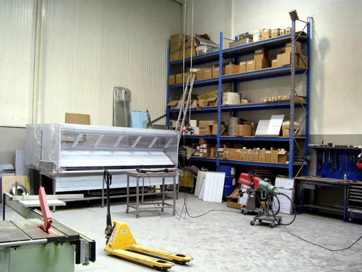 Área de trabalho e equipamento de produção